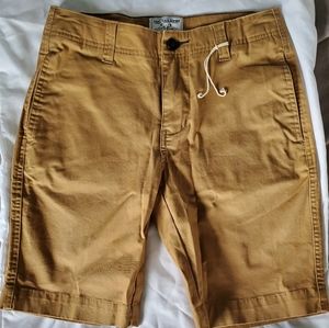 Mens khaki shorts, 1897 brand, size 29, brand new